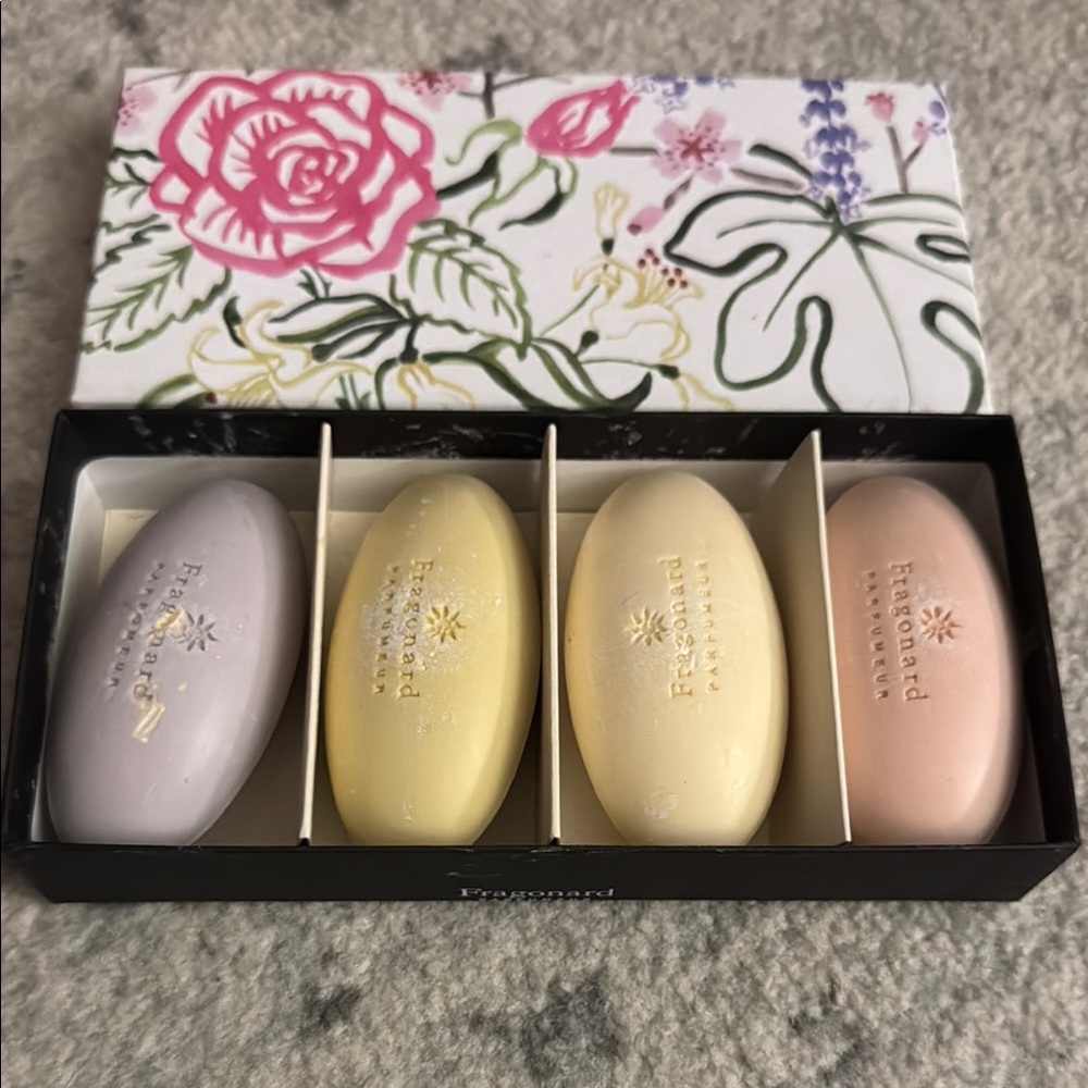Fragonard Soap Set - set of 4
